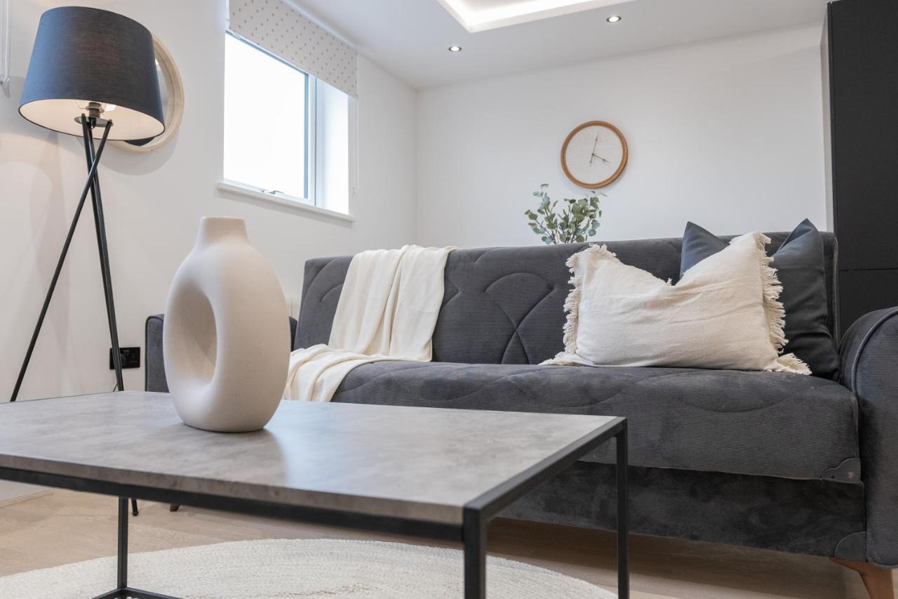 One And Two Bedroom Apartments Near Holloway Train Station By Belvilla 런던 외부 사진