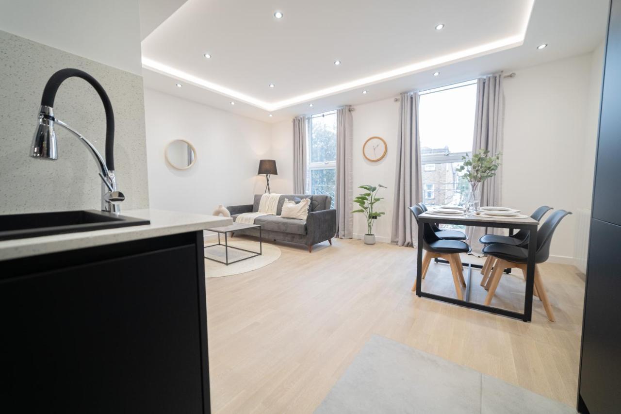 One And Two Bedroom Apartments Near Holloway Train Station By Belvilla 런던 외부 사진