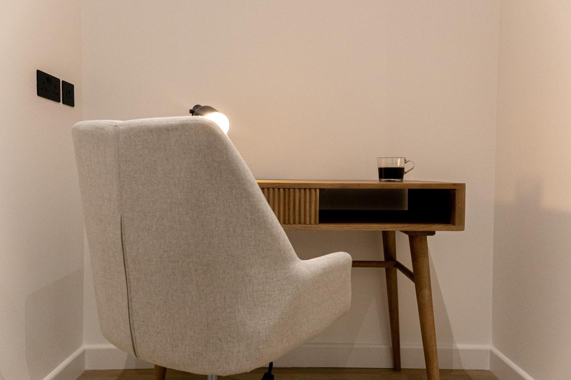 One And Two Bedroom Apartments Near Holloway Train Station By Belvilla 런던 외부 사진