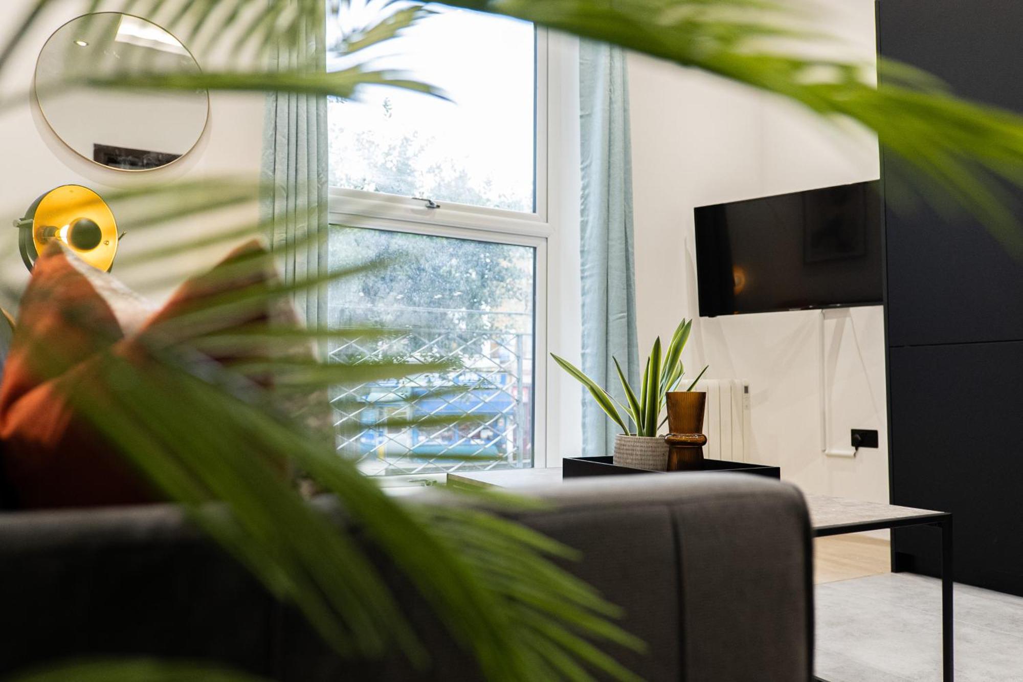 One And Two Bedroom Apartments Near Holloway Train Station By Belvilla 런던 외부 사진