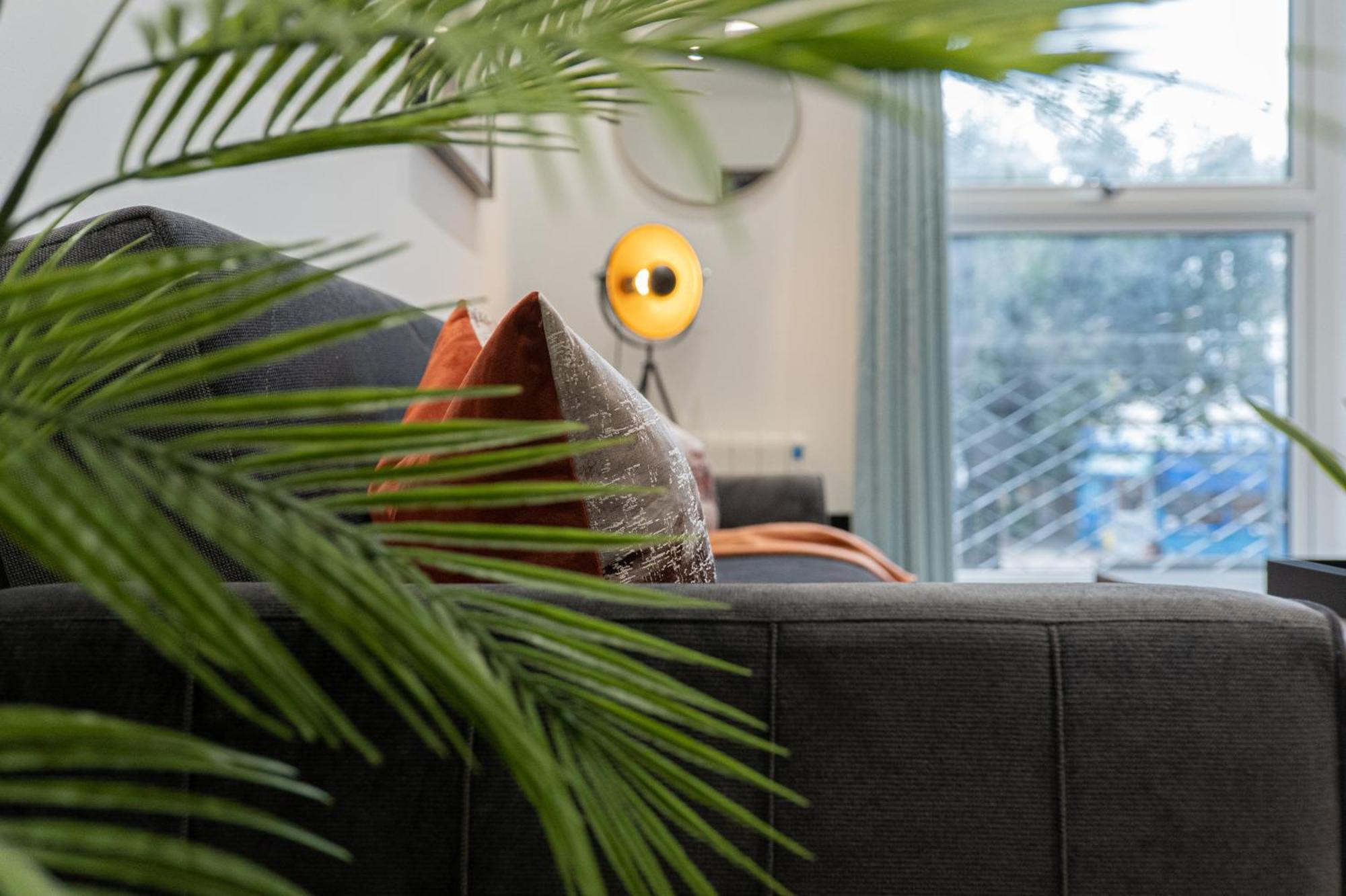 One And Two Bedroom Apartments Near Holloway Train Station By Belvilla 런던 외부 사진