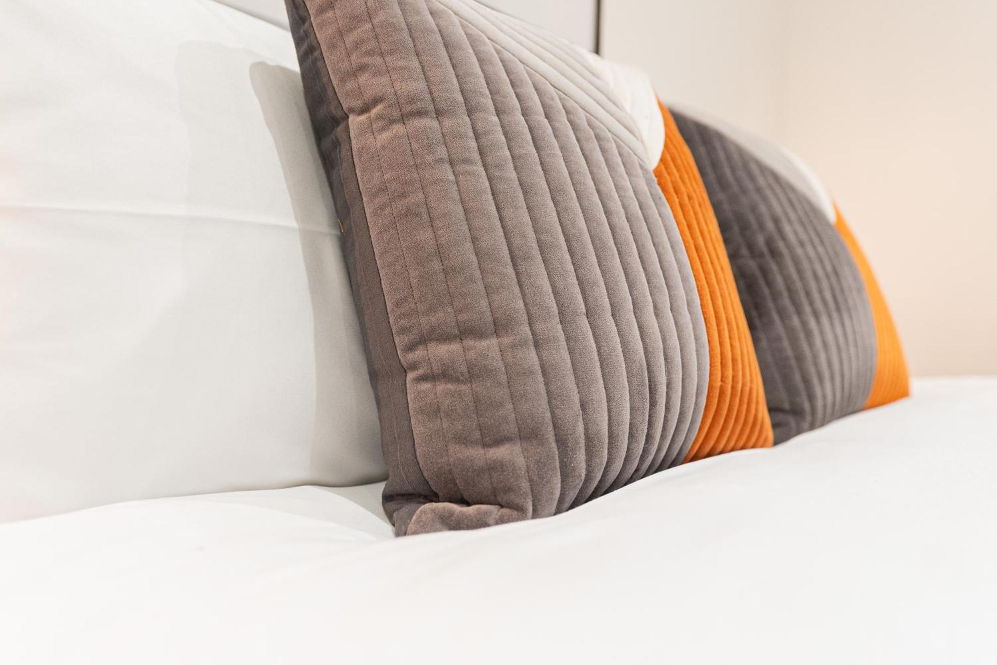 One And Two Bedroom Apartments Near Holloway Train Station By Belvilla 런던 외부 사진