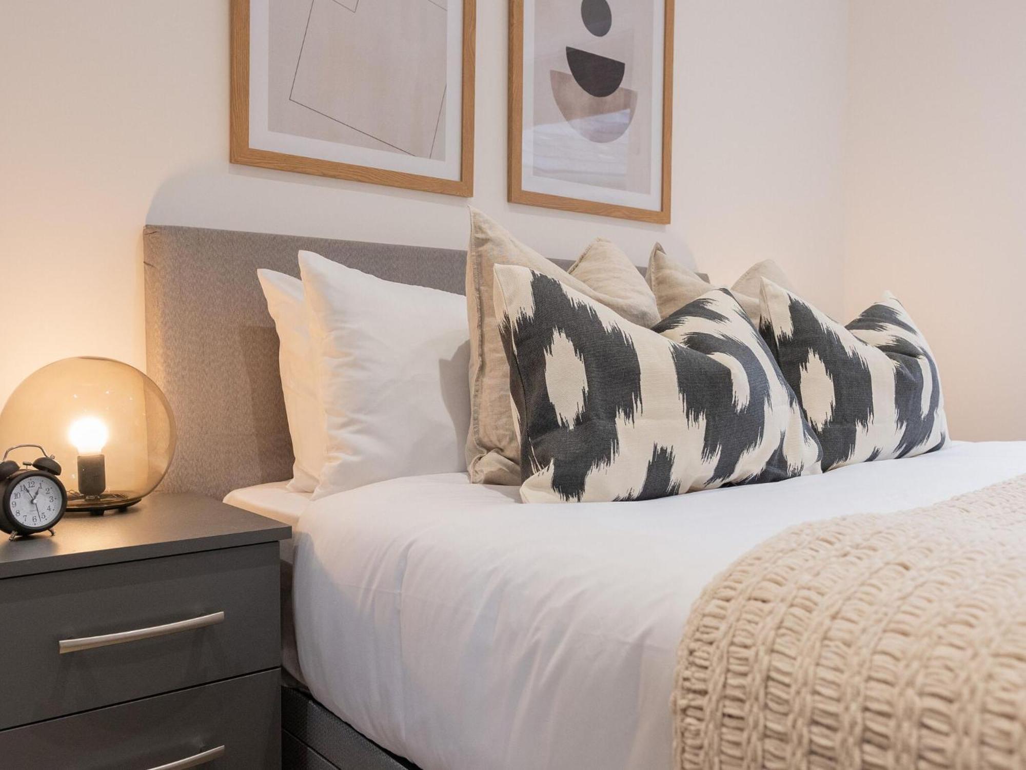 One And Two Bedroom Apartments Near Holloway Train Station By Belvilla 런던 외부 사진