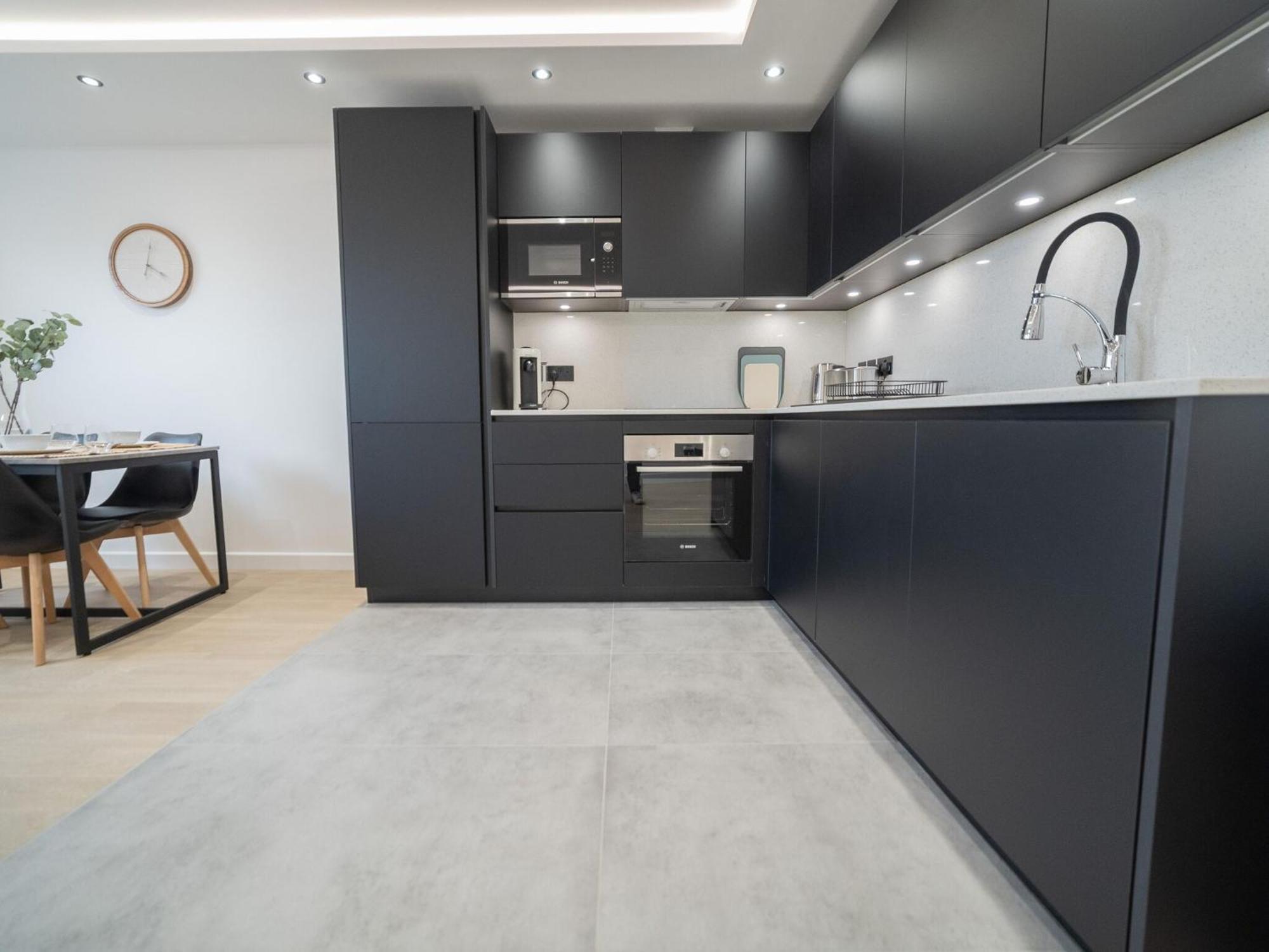 One And Two Bedroom Apartments Near Holloway Train Station By Belvilla 런던 외부 사진