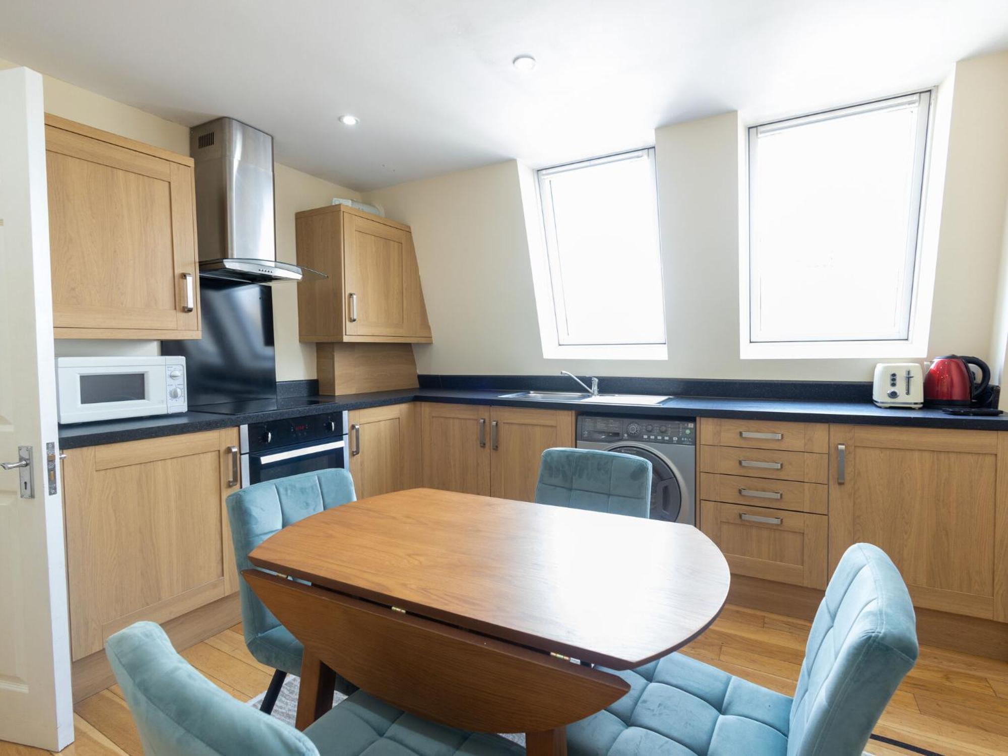 One And Two Bedroom Apartments Near Holloway Train Station By Belvilla 런던 외부 사진