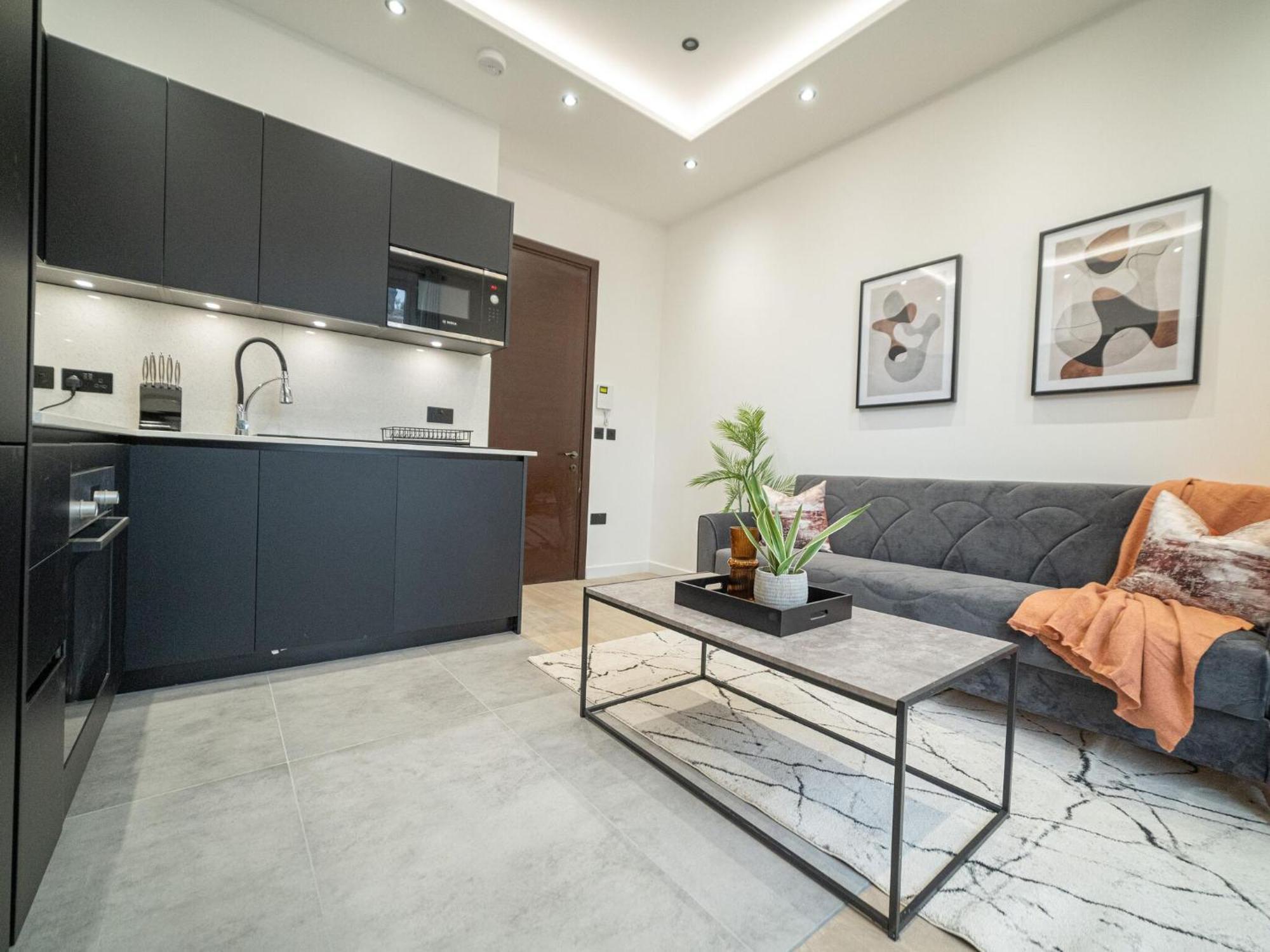 One And Two Bedroom Apartments Near Holloway Train Station By Belvilla 런던 외부 사진